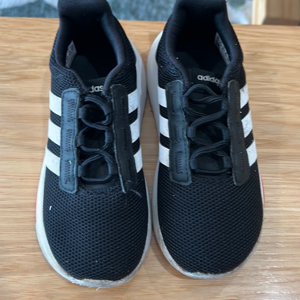 Toddler boys Adidas size 10 slip on sneakers